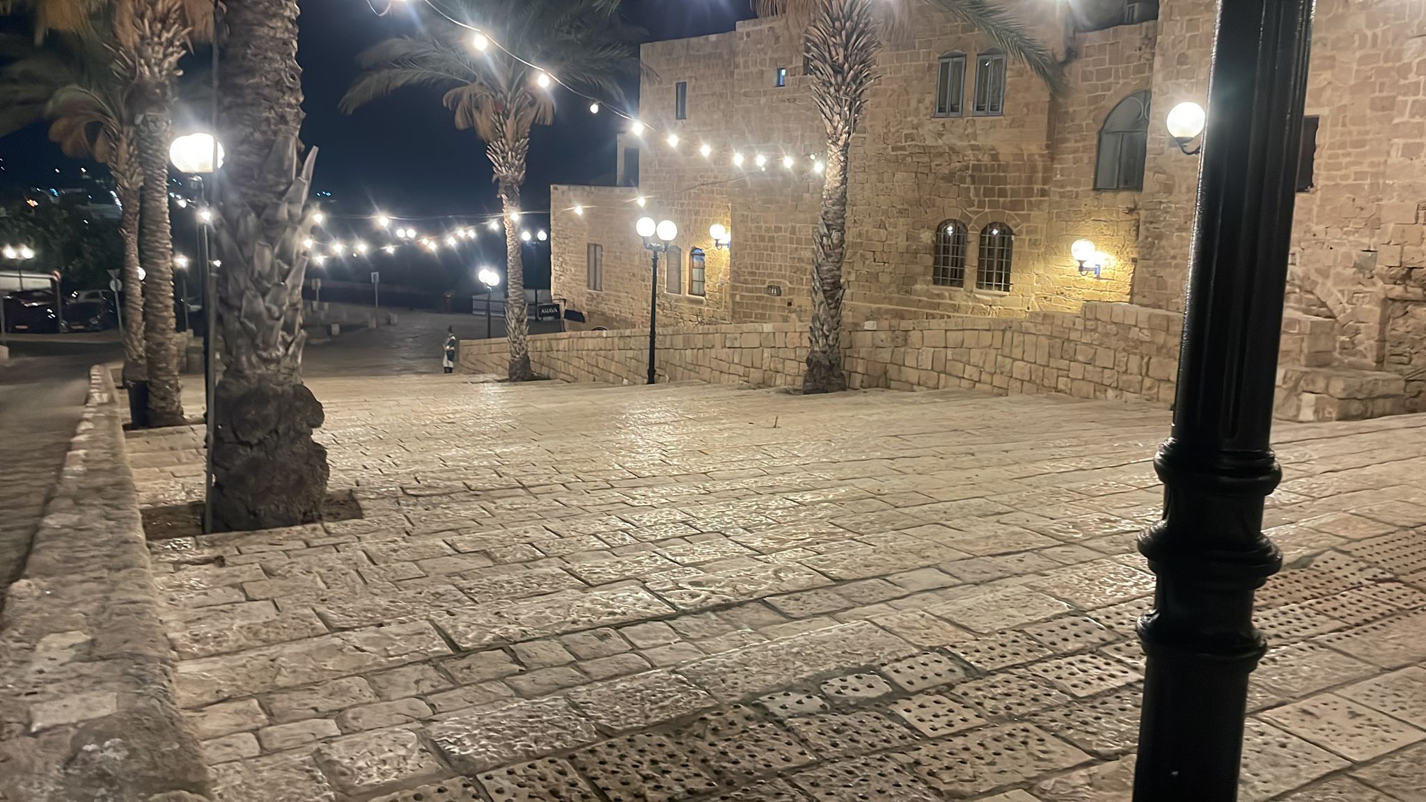 WhatsApp Image 2023-10-31 at 17.42.44.jpeg